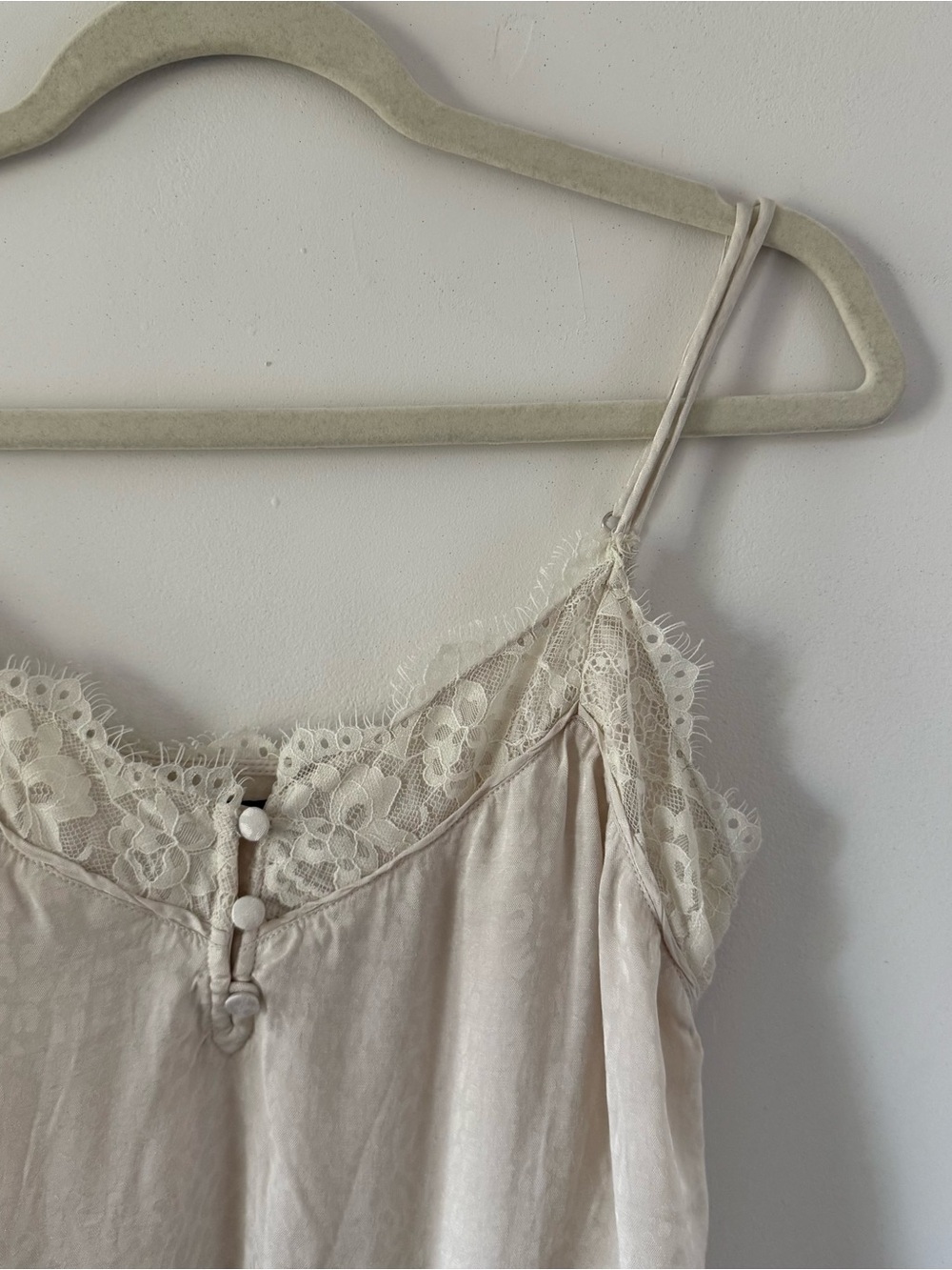 Abercrombie & Fitch Satin Lace Cami Tank Top Women’s Small Cream Leopard Print - Picture 2 of 4